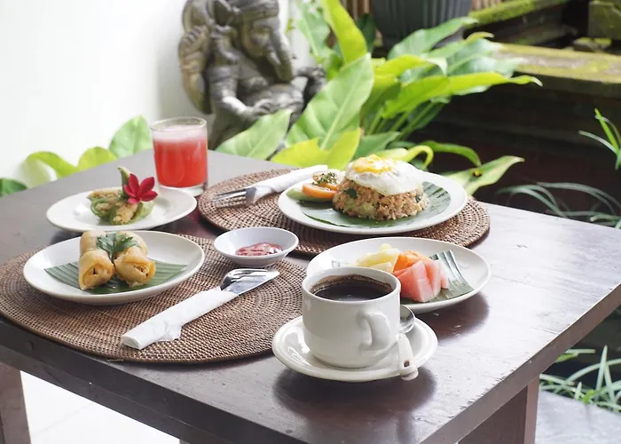 Kaji Homestay *
